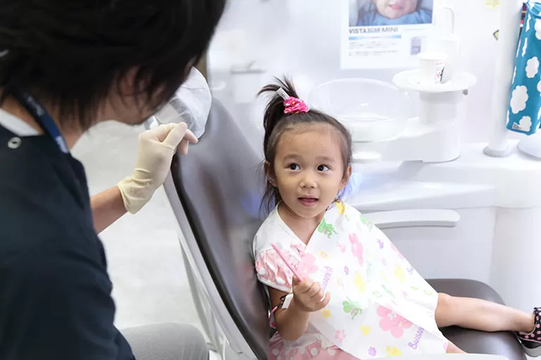 お子さまの気持ちを理解した治療